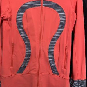 LULULEMON JACKET